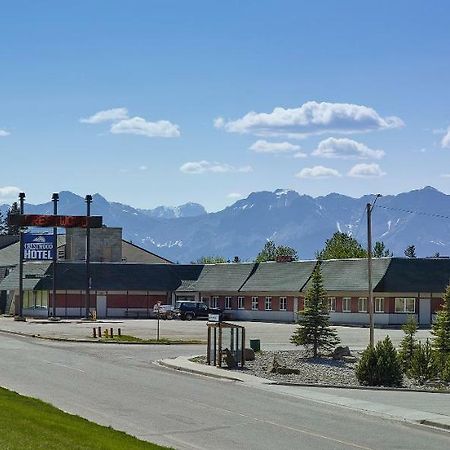 Crestwood Hotel Hinton Exterior foto